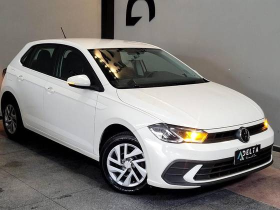 VOLKSWAGEN POLO 1.0 MPI MANUAL VOLKSWAGEN POLO 1.0 MPI MANUAL